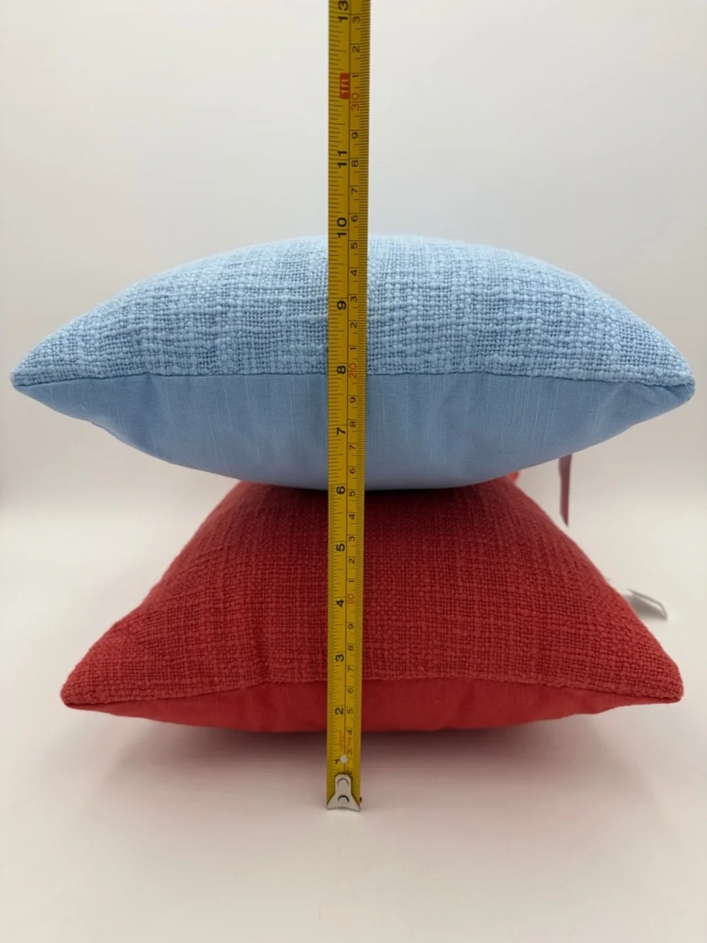Set of Two Decorative Pillows in Light Blue and Red